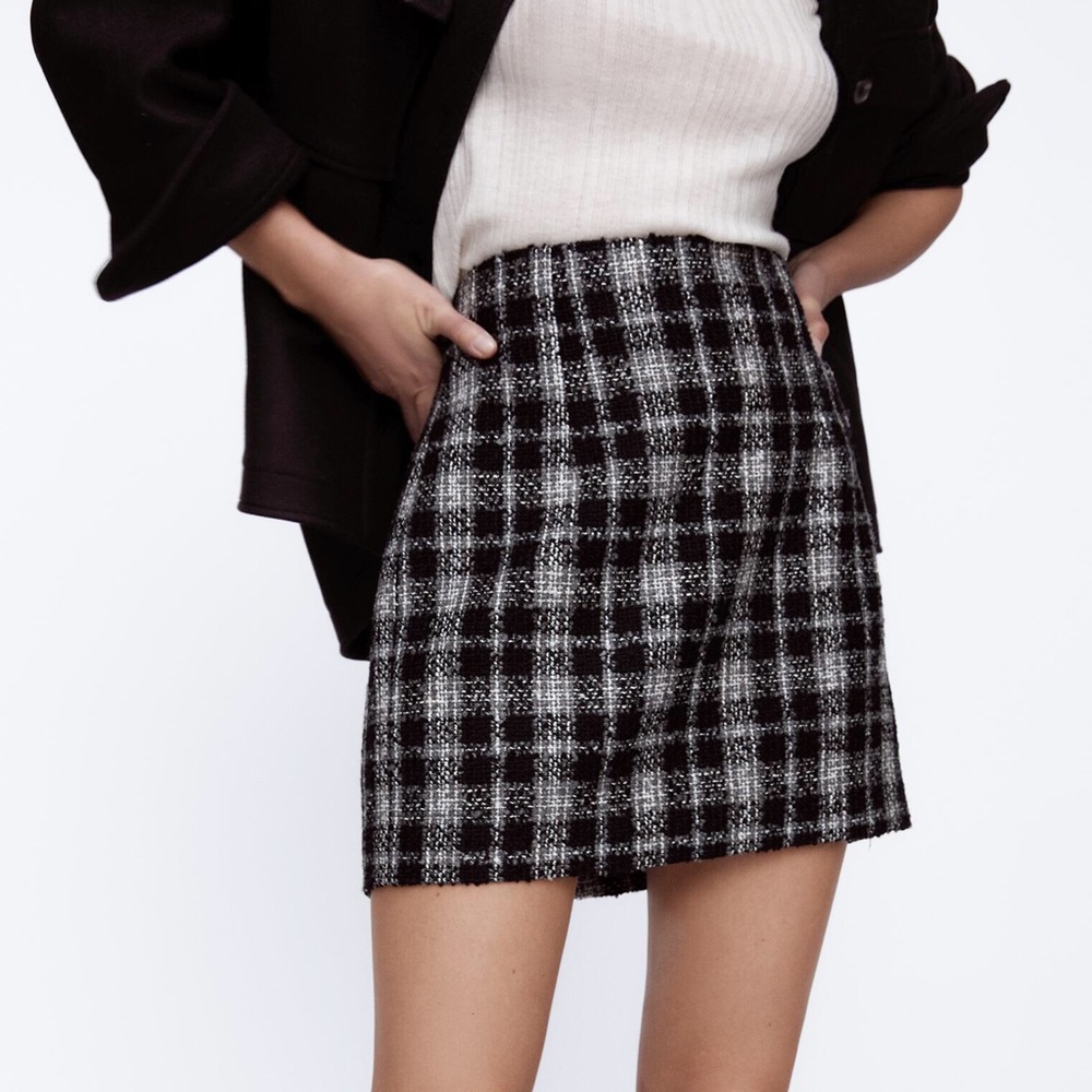 Zara FLARED MINI SKIRT High-waist Black/White NEW